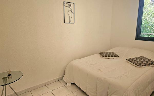 Appartement à vendre    2 pièces • 24 m2 Six-Fours-les-Plages