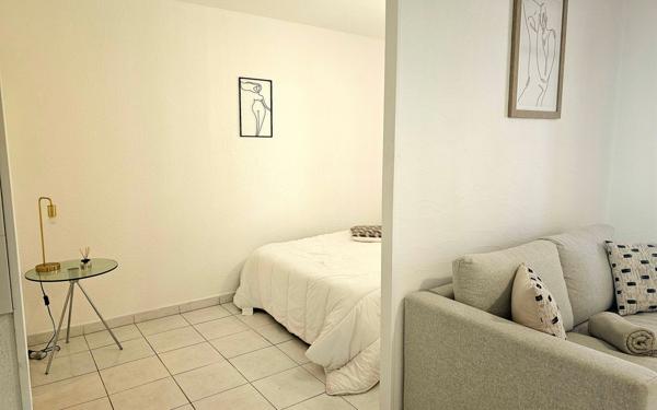 Appartement à vendre    2 pièces • 24 m2 Six-Fours-les-Plages
