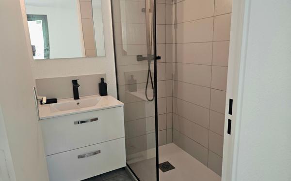 Appartement à vendre    2 pièces • 24 m2 Six-Fours-les-Plages