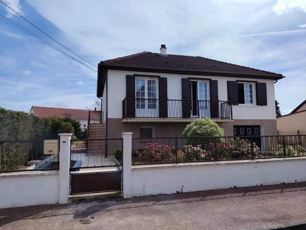 Vente                                                      Maison
                        
                     4 pièces                      75 m2                     à Fourchambault