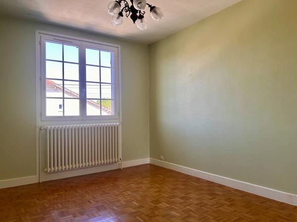 Vente                                                      Maison
                        
                     4 pièces                      75 m2                     à Fourchambault