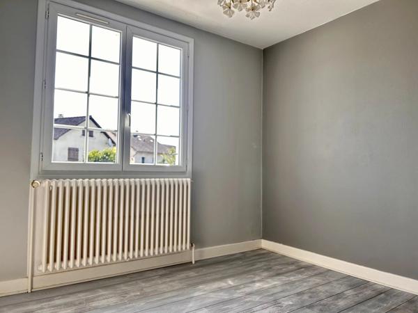 Vente                                                      Maison
                        
                     4 pièces                      75 m2                     à Fourchambault
