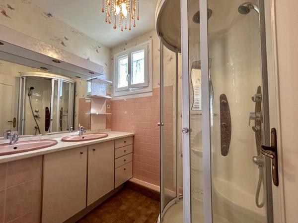 Vente                                                      Maison
                        
                     4 pièces                      75 m2                     à Fourchambault