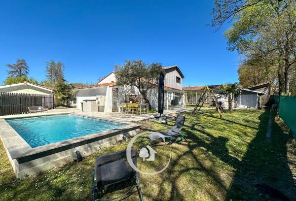 VILLA 135 M2 - 4 CHAMBRES - JARDIN & PISCINE - GARAGE