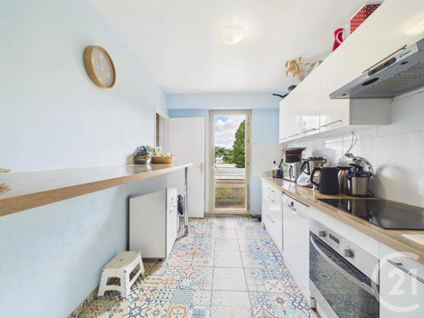Appartement F3 à vendre  3 pièces - 71 m 2   CHARTRES  - 28