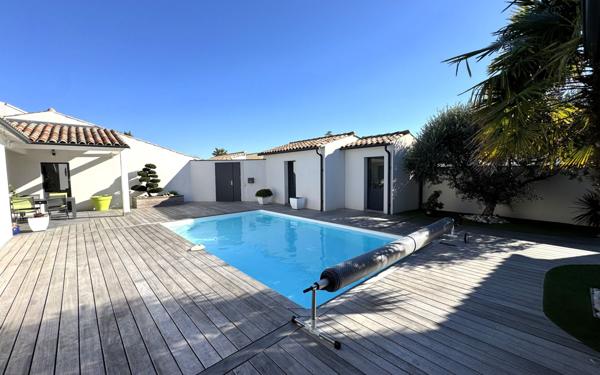 Maison à vendre    5 pièces • 193 m2 Marsilly