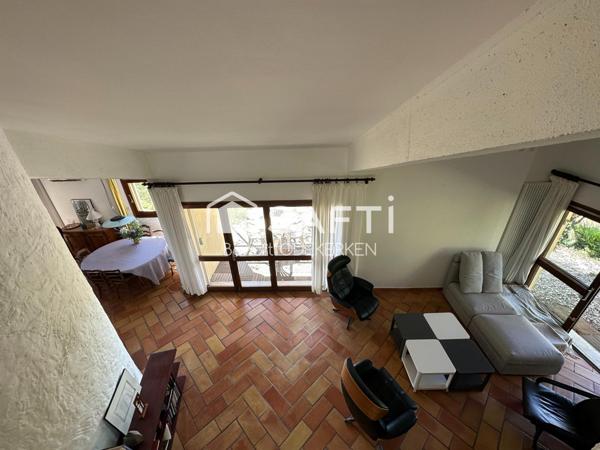 Maison d’architecte - Vue dominante sur Manosque