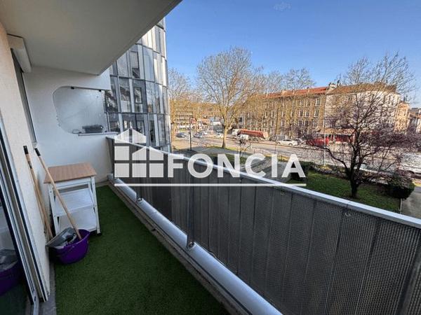 Location Studio 30.9 m² - Bagneux 92220