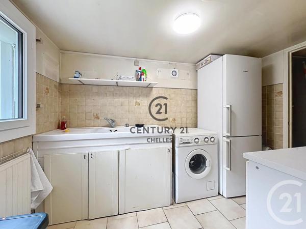 Maison à vendre  8 pièces - 147,17 m 2   NEUILLY SUR MARNE  - 93