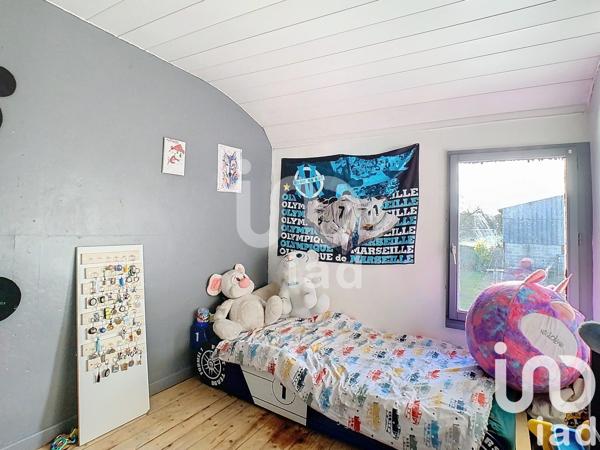 Maison 3 pièces de 112 m² à Connantre (51230)