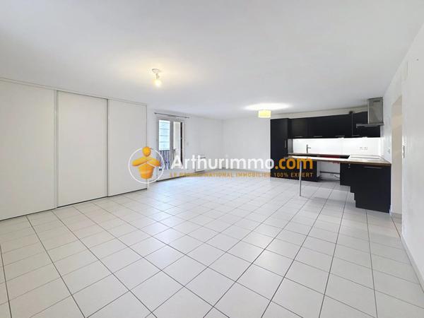 Location Appartement 3 pièces 72 m2 à Bourgoin-Jallieu