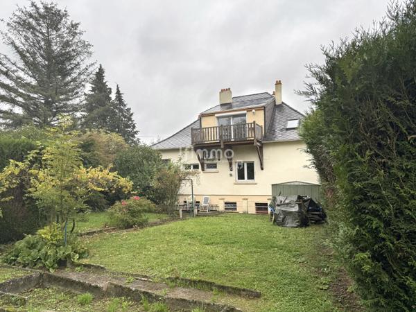 Vends à Boulay, une grande maison familiale de 6 chambres