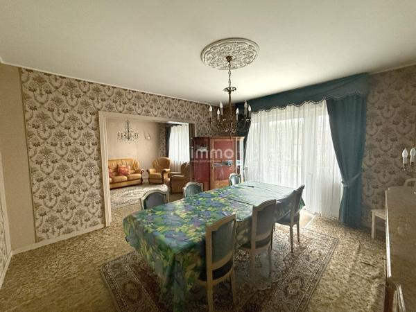 Vends à Boulay, une grande maison familiale de 6 chambres