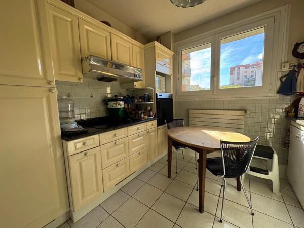 Appartement à vendre 4 pièces 109m²