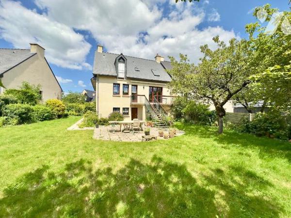 ÉTUDE TRENTE-CINQ NOTAIRES de CHANTEPIE ! À 250 mètres de l'école élémentaire des Deux Ruisseau...