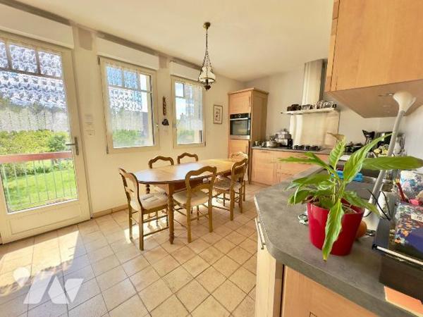 ÉTUDE TRENTE-CINQ NOTAIRES de CHANTEPIE ! À 250 mètres de l'école élémentaire des Deux Ruisseau...