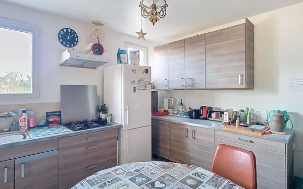 Maison à vendre    3 pièces • 70 m2 Avrillé