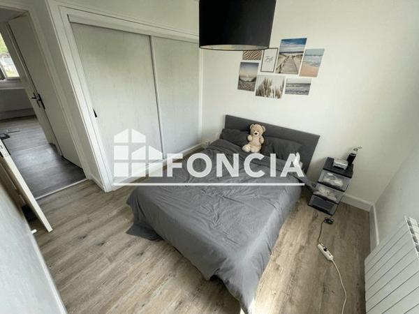 Location Appartement 3 pièces 63.2 m² - 185 GRANDE RUE Miribel 01700