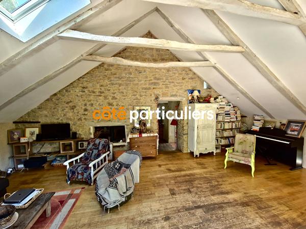 Vente Maison178 m² - 7 Pièces - AGEN D AVEYRON (12630)