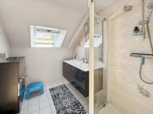 Longère rénovée à 10 minutes de Vannes