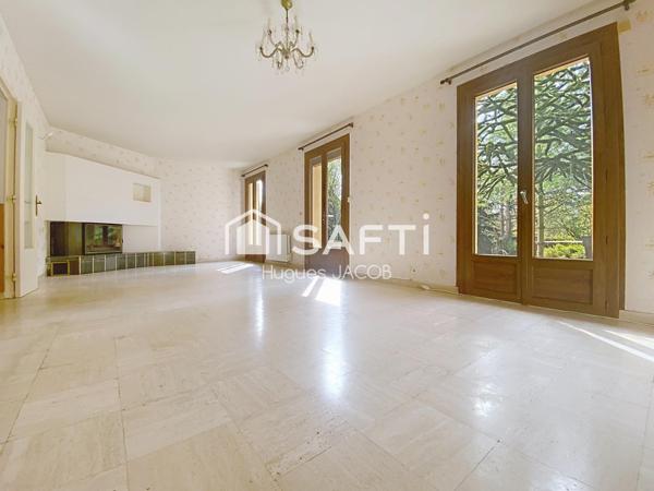 Maison de 145 m² avec 5 chambres, sous-sol et dépendances