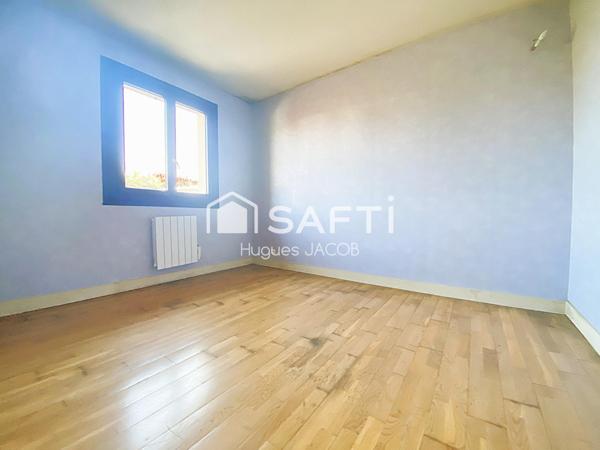 Maison de 145 m² avec 5 chambres, sous-sol et dépendances