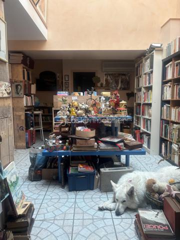 Local d'activités de 177 m²