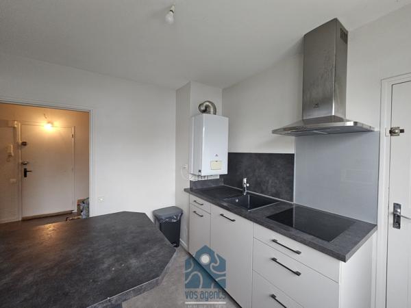 Appartement 3 pièces 1 chambre avec cave et parking