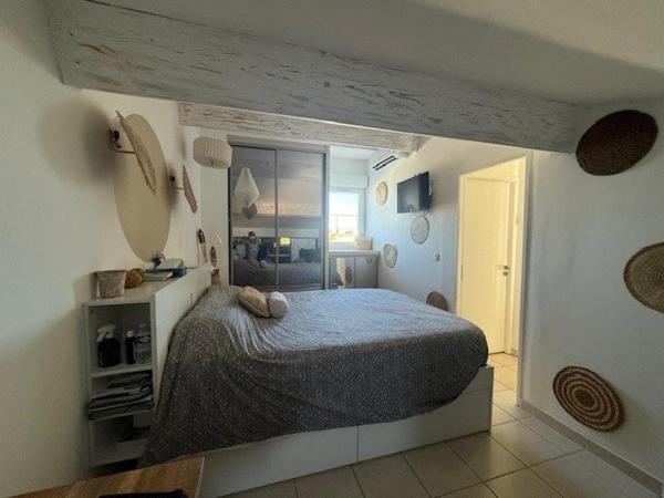 Duplex: Vue dégagée /Dernier étage/ Calme absolu