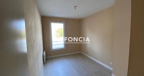 Location Appartement 3 pièces 71.24 m² - Montigny-lès-cormeilles 95370