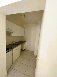 APPARTEMENT F1 VENDU LOUE - 2 PARKINGS