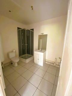 APPARTEMENT F1 VENDU LOUE - 2 PARKINGS