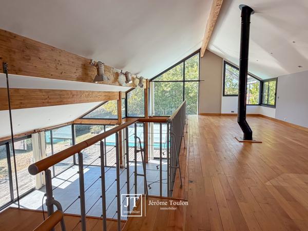 Maison 7 pièce(s) 5 chambre(s) 385 m²