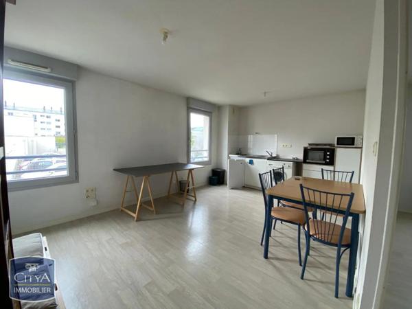 Appartement à louer 2 pièces 42.35m²