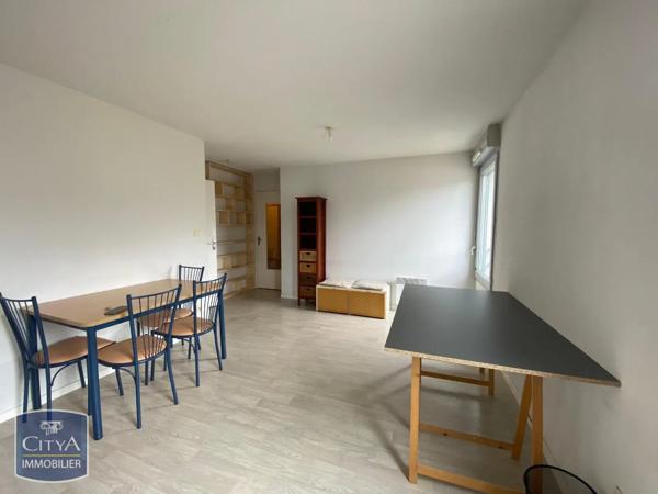Appartement à louer 2 pièces 42.35m²