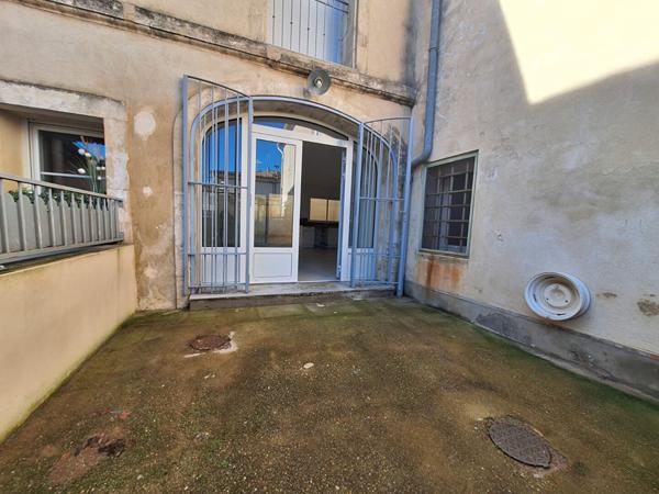 A VENDRE - Immeuble Redessan 2 Lots