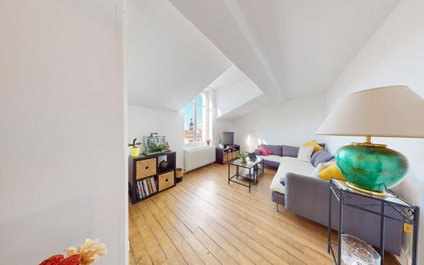 Appartement à vendre    3 pièces • 75,63 m2 Neuville-sur-Saône