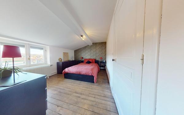 Appartement à vendre    3 pièces • 75,63 m2 Neuville-sur-Saône