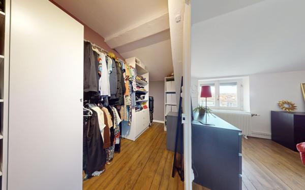 Appartement à vendre    3 pièces • 75,63 m2 Neuville-sur-Saône