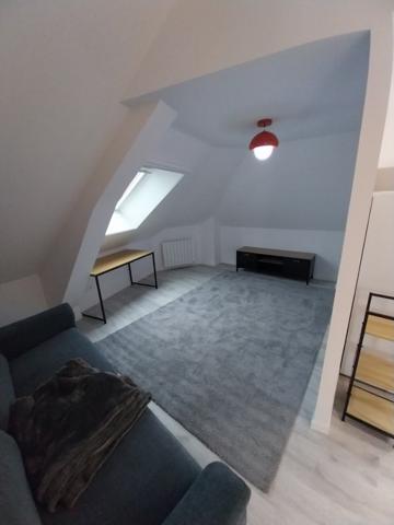 Appartement
                                                                                                                                                                                                                                                                                                                        3 pièce(s)                                                                                                                                                                                                          2 chambre(s)                                                                                                                                                                                                          47  m²