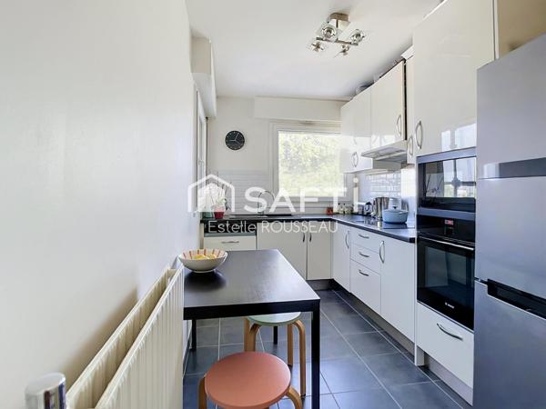Appartement T4 au calme 7 mn à pied du RER Le Parc