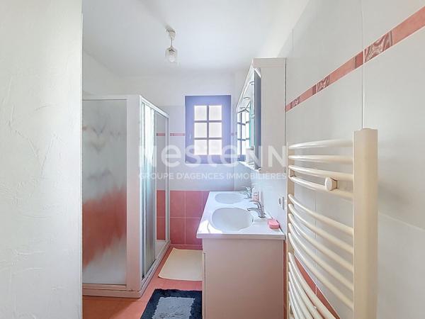 Maison La Chevroliere 4 chambres135 m2 + Garage 72 m²