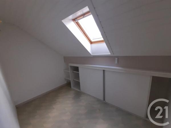 Immeuble à vendre  200 m 2   MORTEAU  - 25