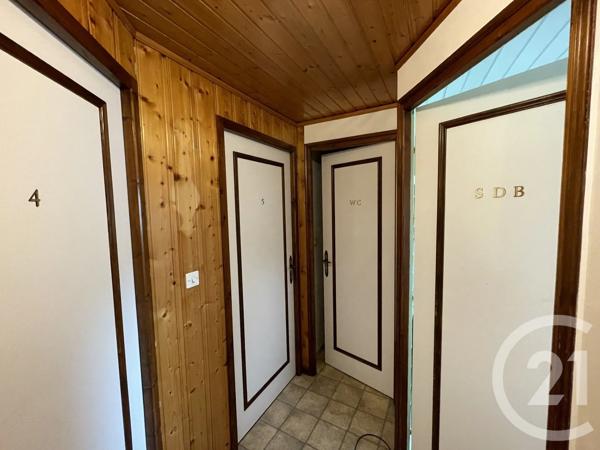 Immeuble à vendre  200 m 2   MORTEAU  - 25