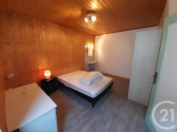 Immeuble à vendre  200 m 2   MORTEAU  - 25