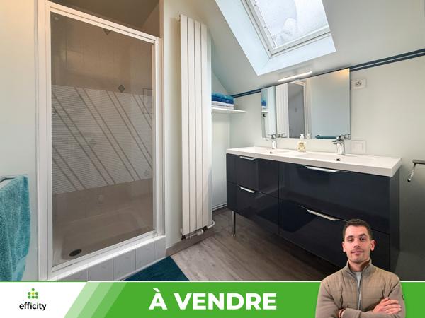 Maison
         6 pièces
        - 197 m² 440 000 € *