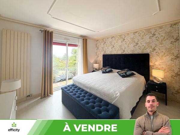 Maison
         6 pièces
        - 197 m² 440 000 € *
