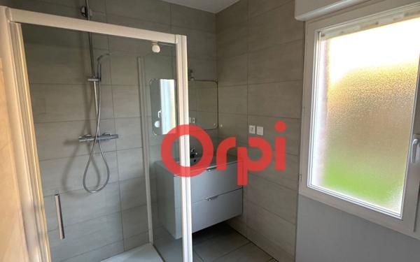 Maison à louer    5 pièces •  Nesle