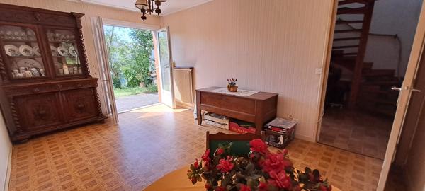 Maison 3 chambres à vendre à Étampes avec jardin et garage - Idéale primo-accédant !