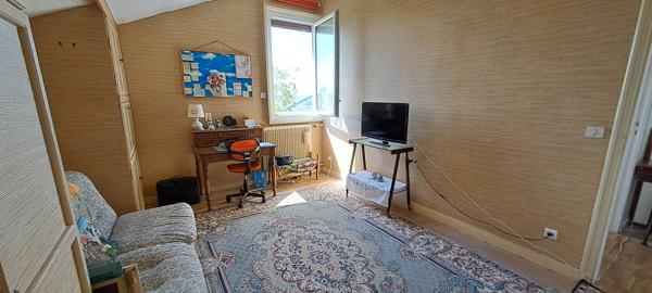 Maison 3 chambres à vendre à Étampes avec jardin et garage - Idéale primo-accédant !